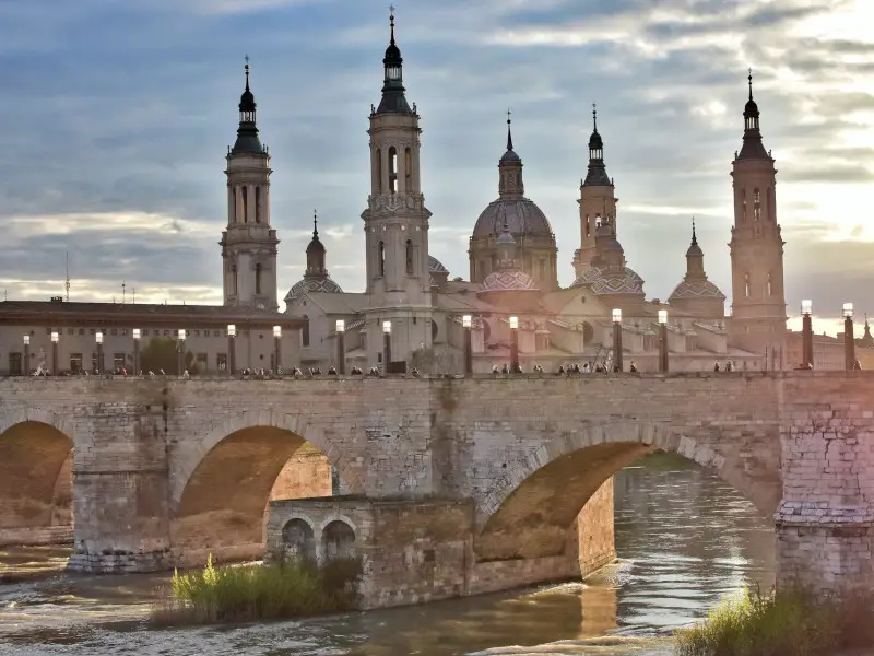 7 de las ciudades más asombrosas de España con arquitectura árabe