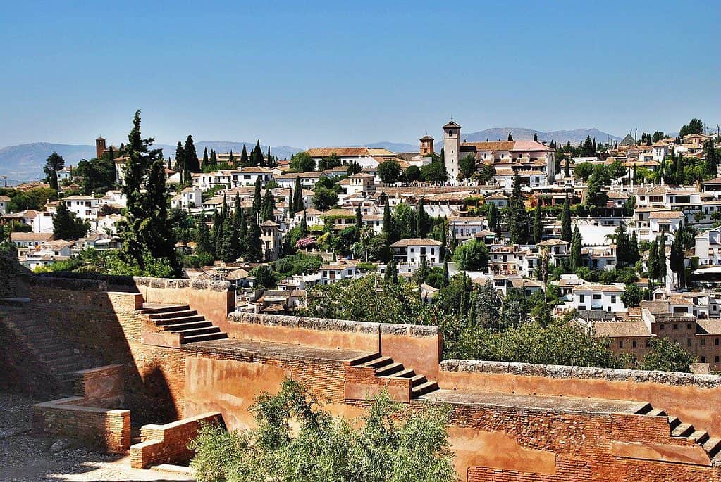 Granada con niños: una escapada urbana europea