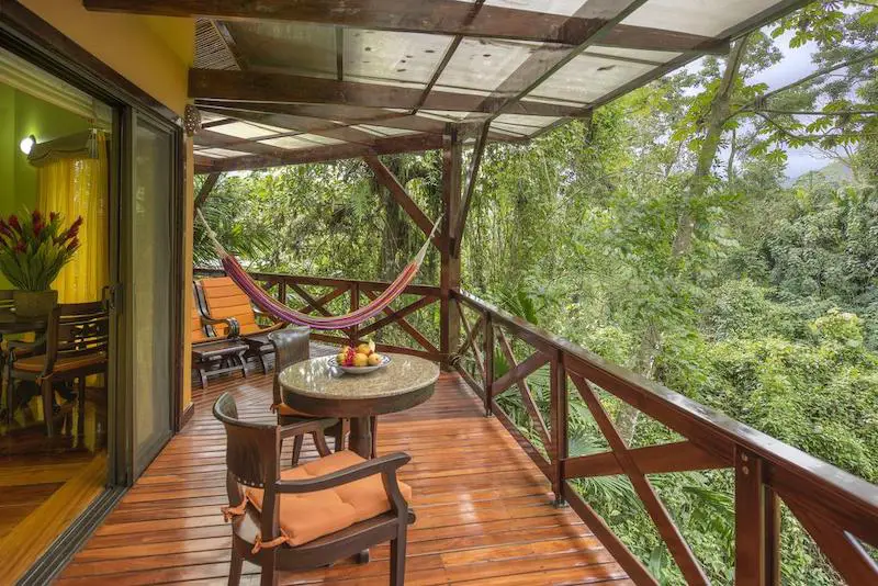 Dónde hospedarse en Costa Rica para la luna de miel: los 7 mejores resorts