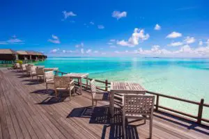 Maldivas vs Bora Bora | ¿Dónde es mejor visitar en 2023?