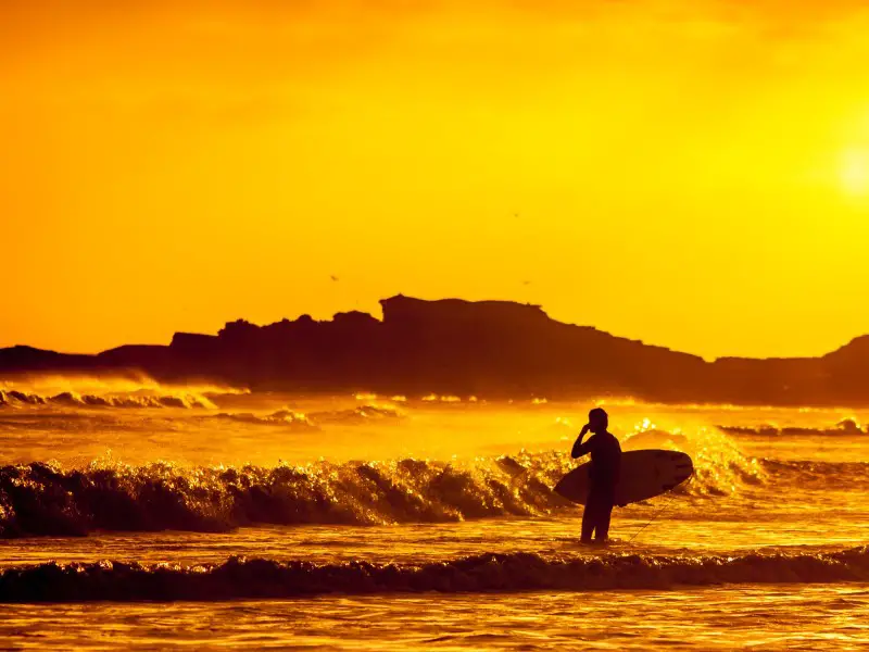 Los 7 Mejores Lugares para Surfear en Mazatlán México: Guía Definitiva de Surf