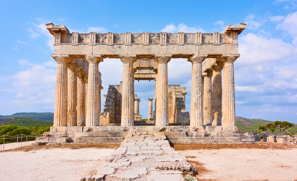 ¡Por Zeus! Las 12 mejores islas griegas para los amantes de la historia y por qué