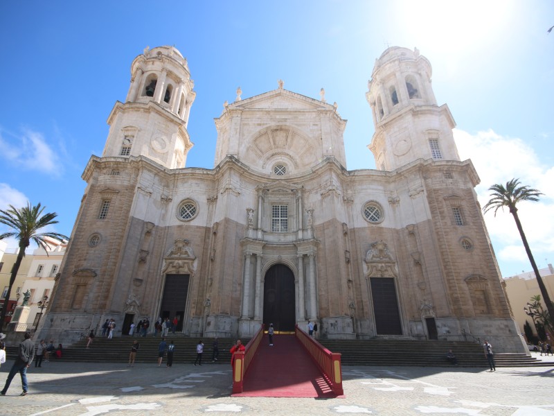 Cómo elegir entre Cádiz o Málaga: ¿dónde visitar?