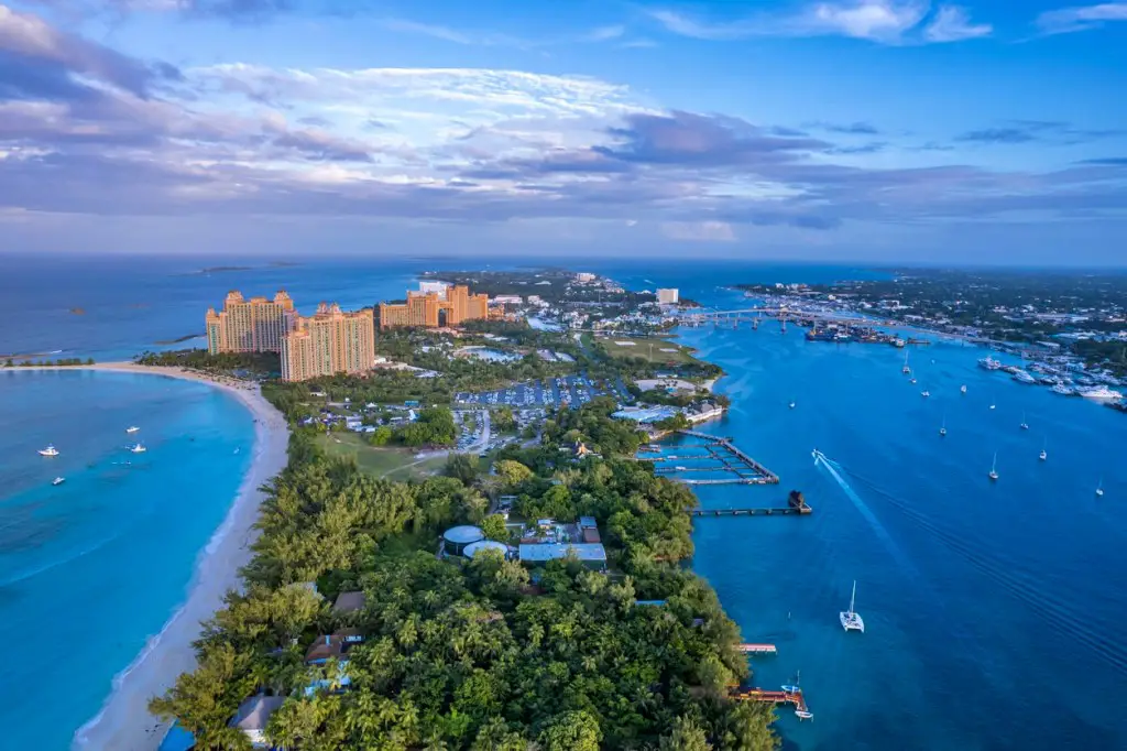 ¡La mejor isla de Bahamas para playas, vida nocturna, actividades y más!