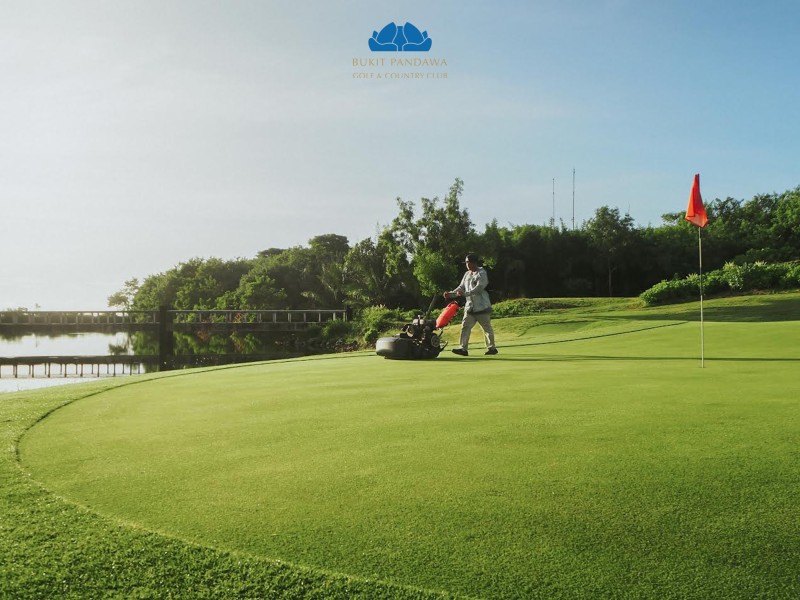 5 mejores campos de golf en la isla de los dioses