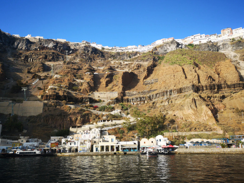 ¿Fira u Oia? Nuestra guía de las ciudades mejor valoradas de Santorini