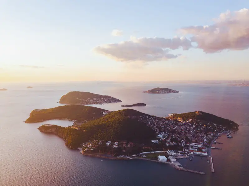 Los 5 mejores destinos de fiesta en Turquía para hedonistas
