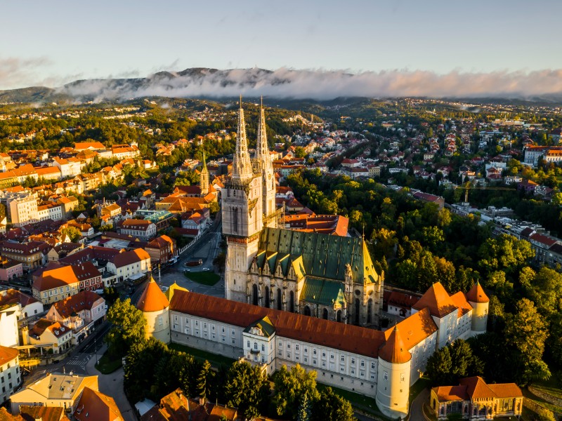 ¿Zagreb o Zadar? Una guía para elegir una ciudad croata