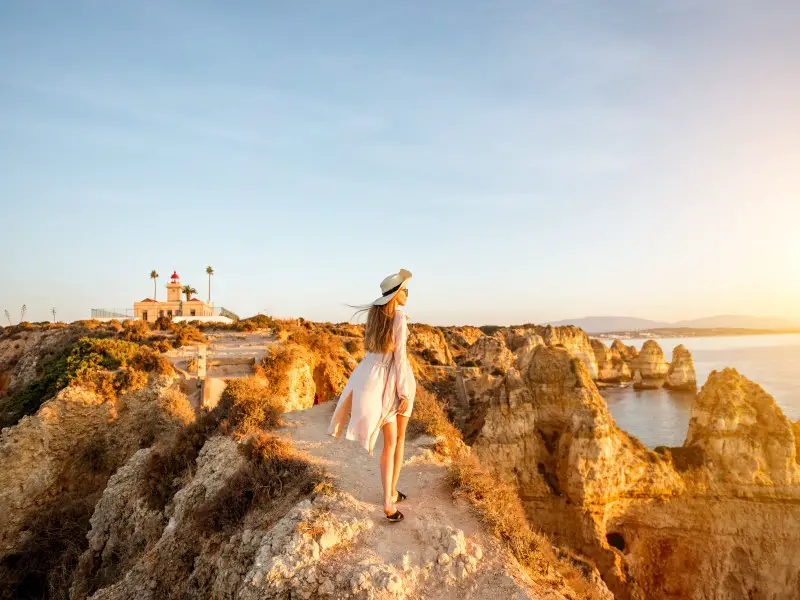 ¿Alvor o Lagos? Historia, playas y cultura en el Algarve