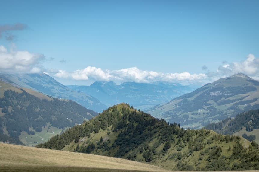 Las 10 mejores rutas para correr en Suiza que no te puedes perder