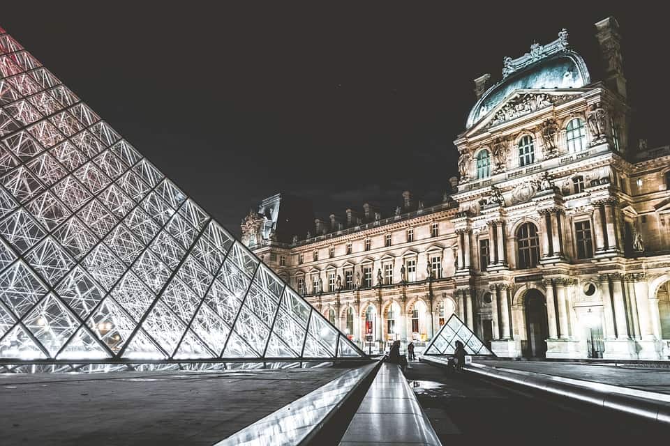 ¿Lo que es París famosa por? 11 cosas que debes saber