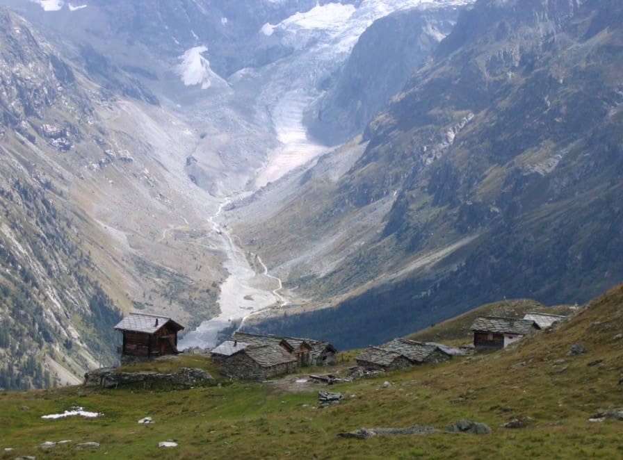 Camping en Suiza – Descubra los mejores campings en 2021