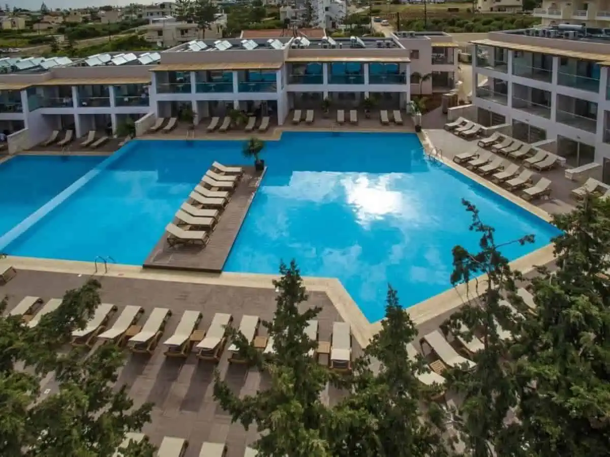 Los 16 mejores hoteles con habitaciones Swim-Up en Grecia (Guía 2024)