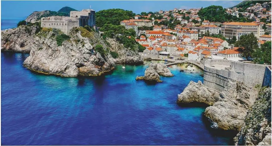 Las 10 mejores playas de fiesta en Croacia que no te puedes perder