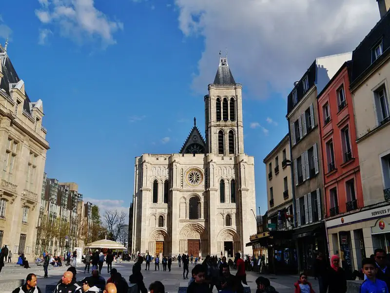 Los 5 lugares más peligrosos de París a tener en cuenta