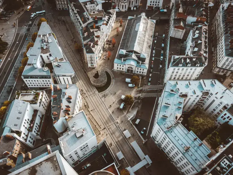 Las 5 ciudades más peligrosas de Francia que debes conocer