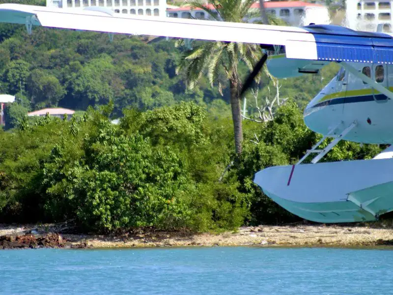 ¿Cómo viajar entre las islas del Caribe?
