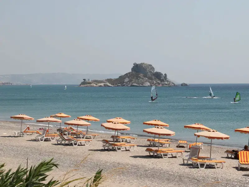 7 islas verdaderamente idílicas para visitar desde Rodas, Grecia
