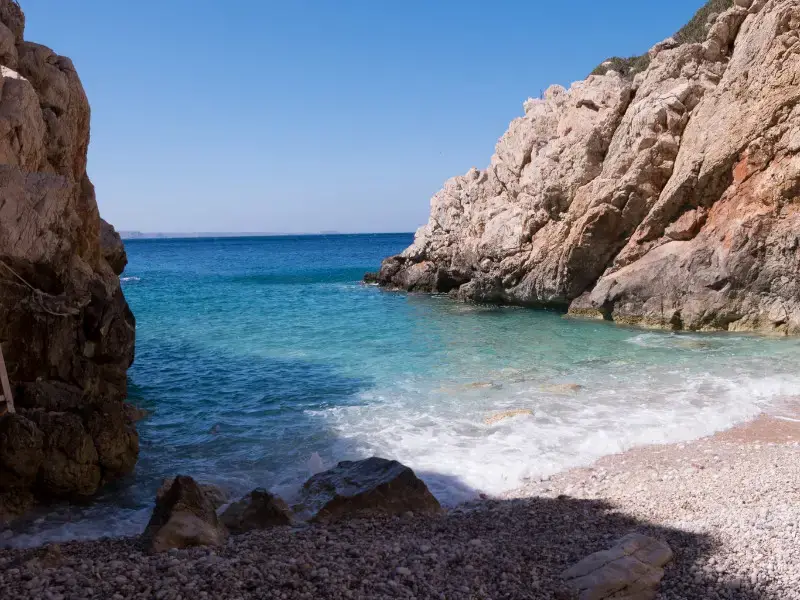 7 islas verdaderamente idílicas para visitar desde Rodas, Grecia