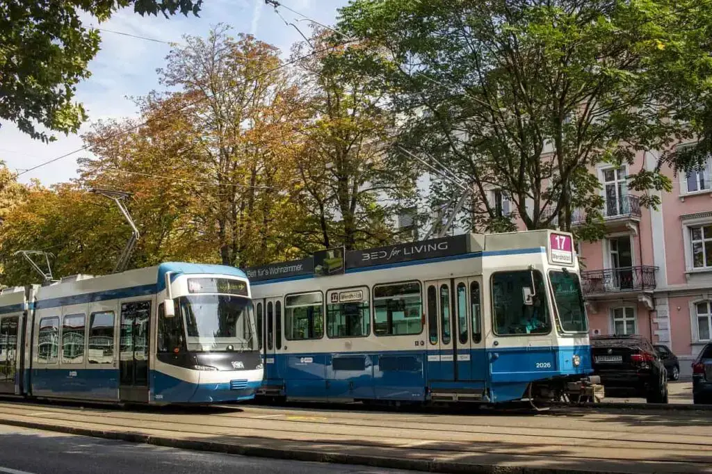 Berna o Zurich – Comparación detallada de ciudades suizas