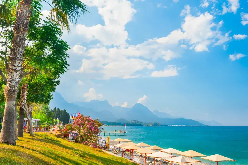 ¡10 pueblos y ciudades ÉPICOS de la Riviera turca que los lugareños quieren solo para ellos! ¡10 pueblos y ciudades ÉPICOS de la Riviera turca que los lugareños quieren solo para ellos!
