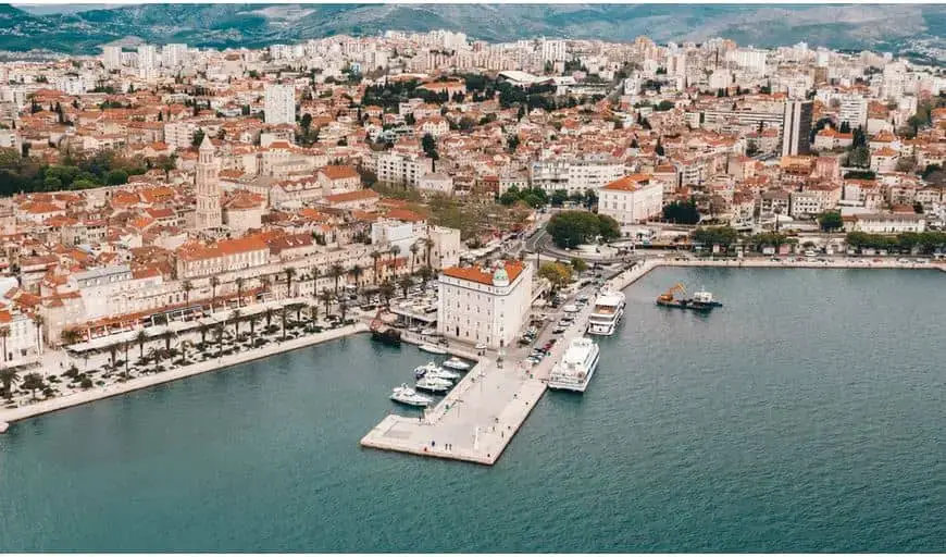 Las 10 mejores playas de fiesta en Croacia que no te puedes perder