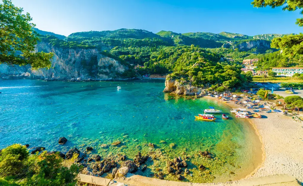 ¡El agua más azul y más clara de Grecia! ¡El agua más azul y más clara de Grecia!