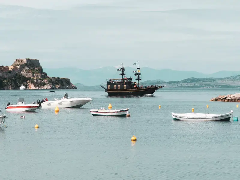 ¿Paxos o Corfú? ¿Vida tranquila en la isla o Jonia tradicional?