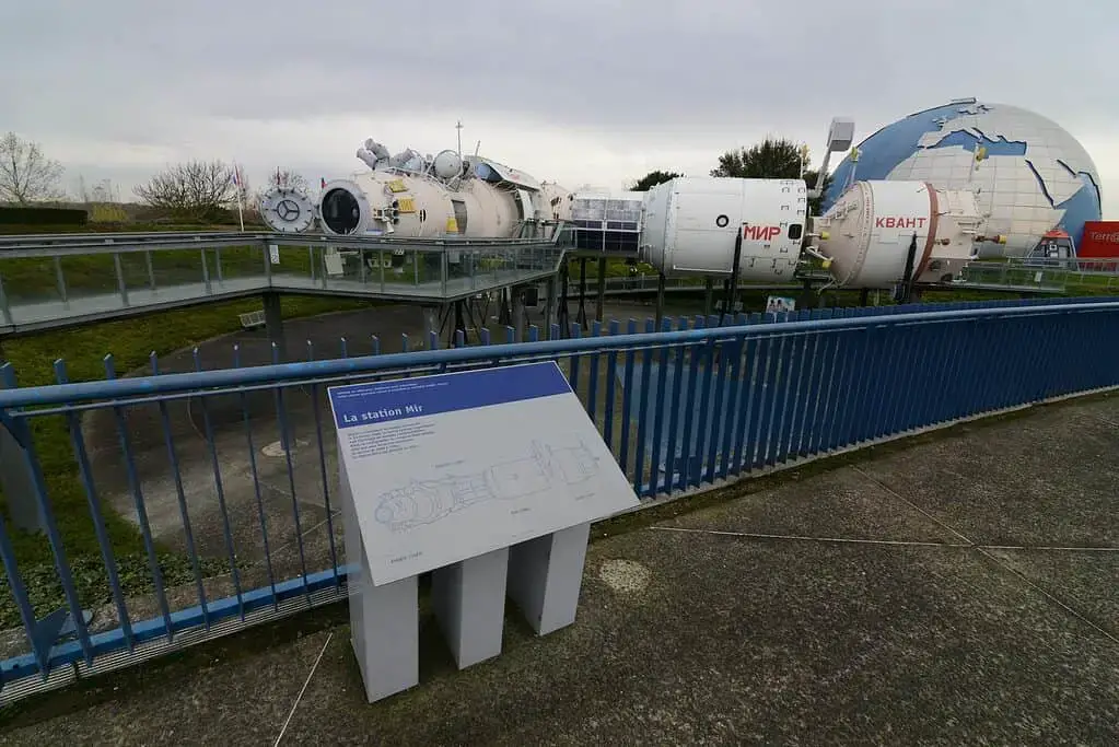 16 mejores parques temáticos familiares en Francia + parques acuáticos