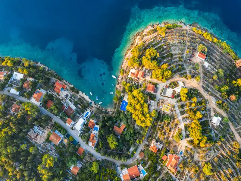 Los 9 mejores clubes de playa en Hvar