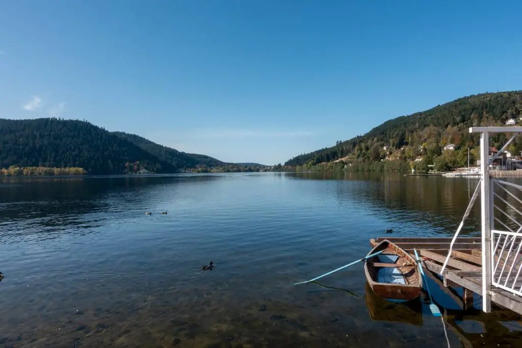 11 majestuosos lagos de Francia que no te puedes perder