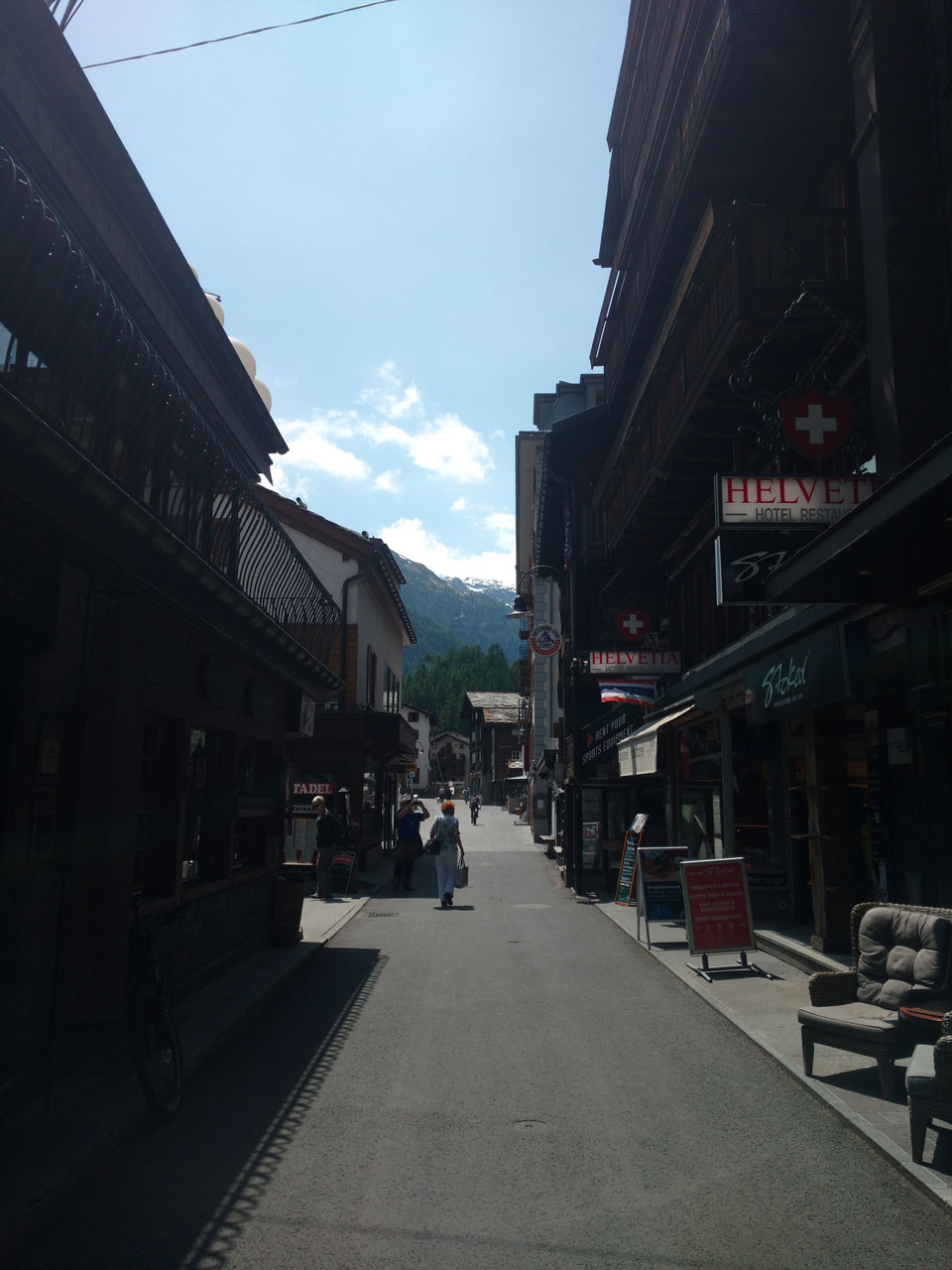 Caminata de Täsch a Zermatt: guía de viaje detallada y ruta