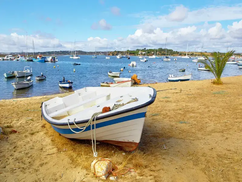 ¿Alvor o Lagos? Historia, playas y cultura en el Algarve ¿Alvor o Lagos? Historia, playas y cultura en el Algarve