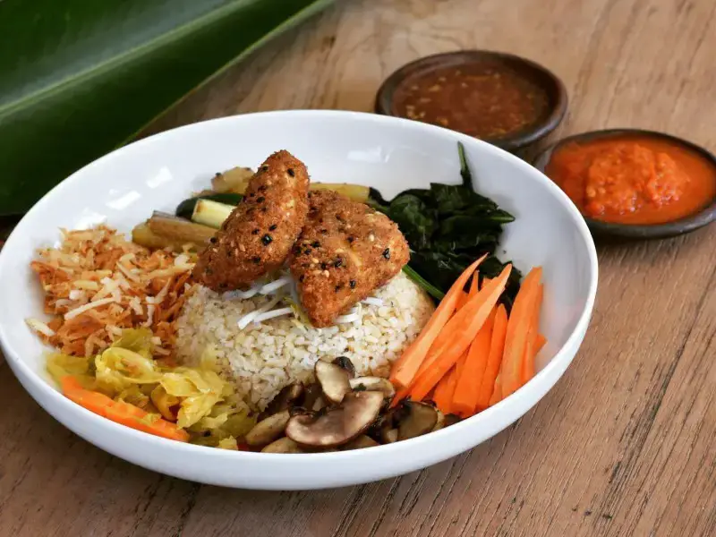 Los 7 mejores lugares para desayunar y cafeterías en Uluwatu (Bali) Los 7 mejores lugares para desayunar y cafeterías en Uluwatu (Bali)