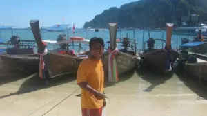 La guía DEFINITIVA para la vida nocturna de Koh Phi Phi (2022)