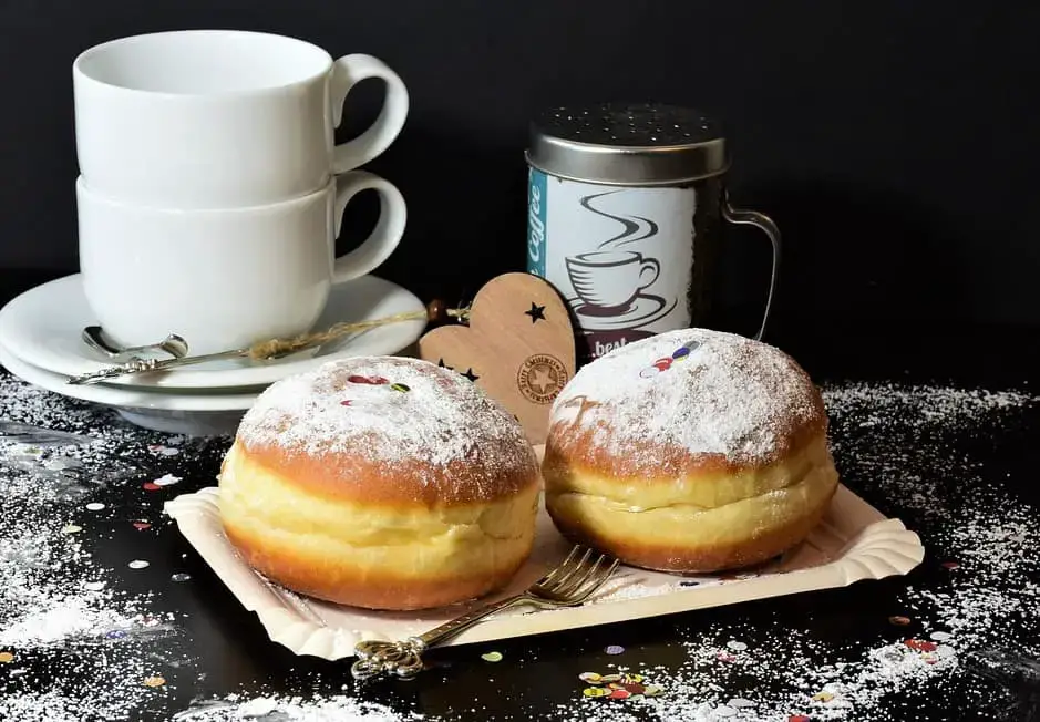 10 postres tradicionales suizos que debes probar