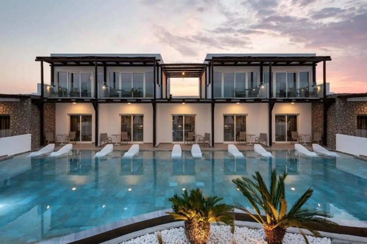 Los 16 mejores hoteles con habitaciones Swim-Up en Grecia (Guía 2024)