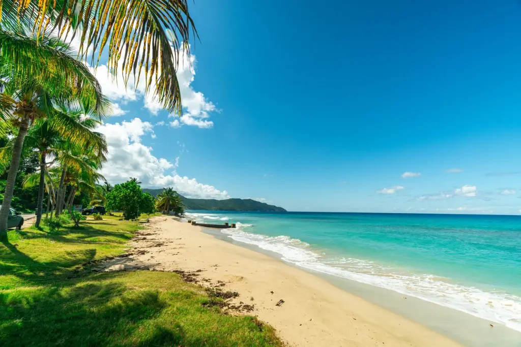 Las islas del Caribe con el agua más clara y la arena más blanca Las islas del Caribe con el agua más clara y la arena más blanca