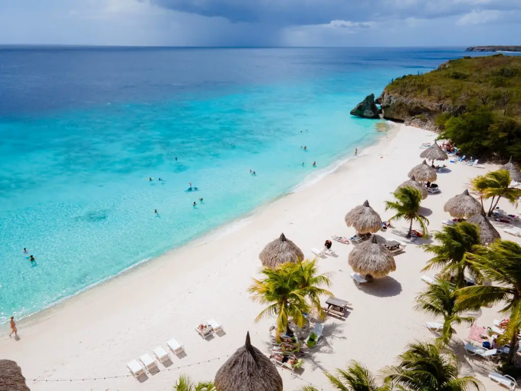 Las islas del Caribe con el agua más clara y la arena más blanca Las islas del Caribe con el agua más clara y la arena más blanca