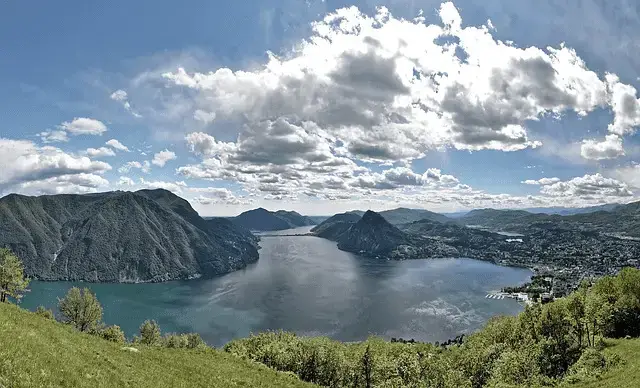 21 mejores lugares para visitar en Suiza con niños + guía de viaje familiar [2023]