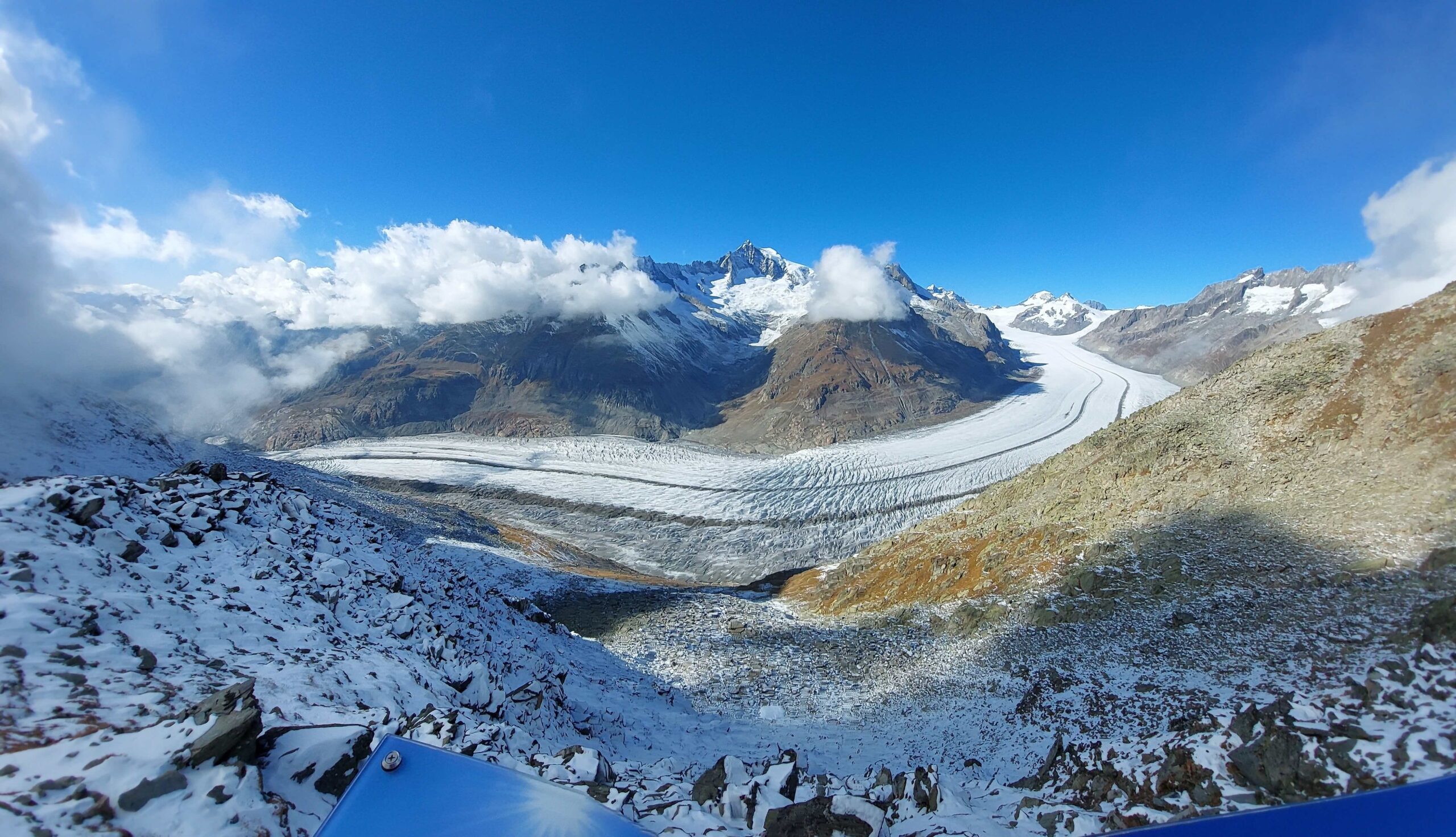 Descubre el encanto de Suiza en octubre: ciudades, montañas y más