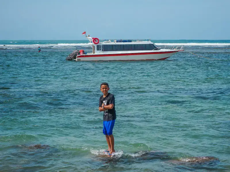 Cómo viajar entre islas de Indonesia