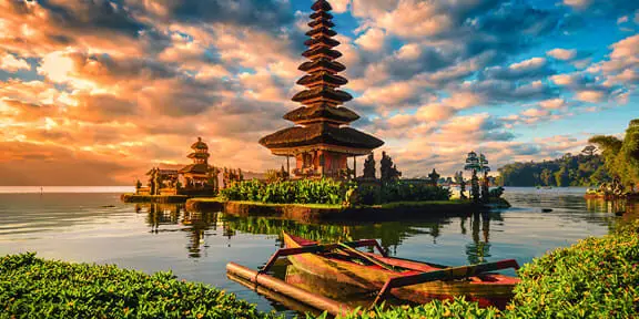 Bali vs Singapur Aventura en Singapur y Bali, 2024/2025 - Friendly Planet Travel