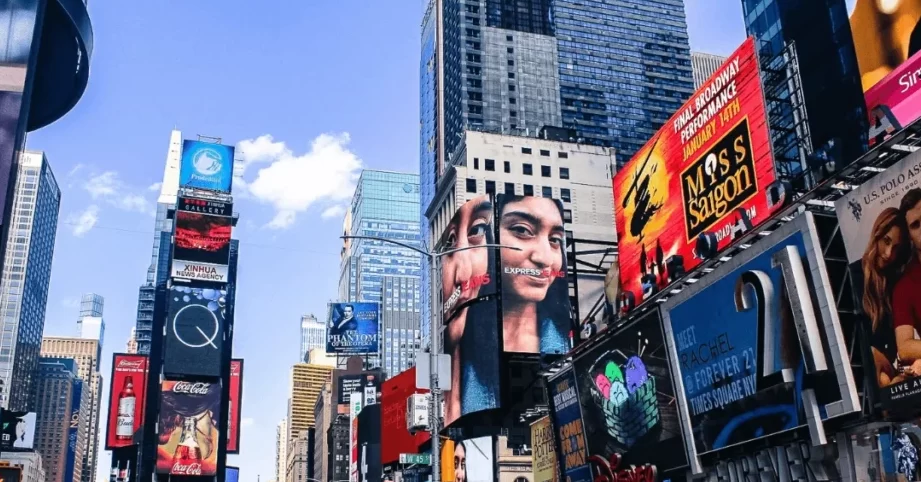Berlín vs. Nueva York 2024: enfrentamiento entre ciudades esenciales