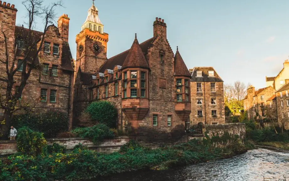 Dublín Vs Edimburgo: ¿Qué ciudad es más interesante para visitar?