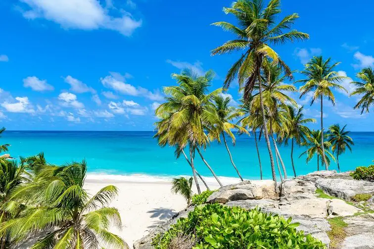 Las mejores islas para visitar en abril: 15+ recomendaciones