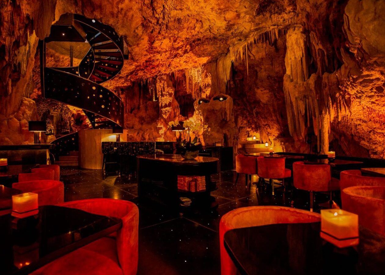 40 MEJORES RESTAURANTES EN ULUWATU – 2024 |