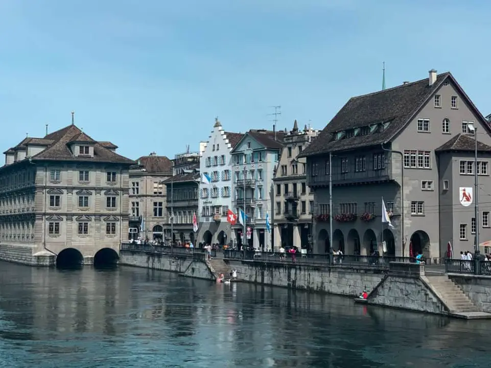 Cosas que hacer en Zúrich en invierno: la guía definitiva - Viajar en un...