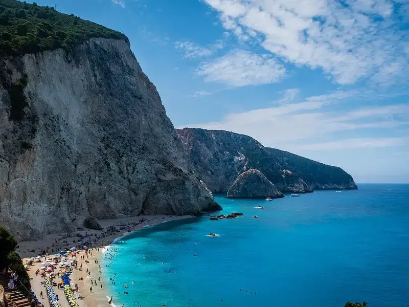 ¿Dónde ver delfines en Grecia? 5 lugares para explorar